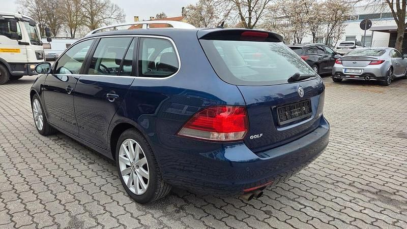 Gebraucht VW Golf VI Highline 140 PS (102 kW) 2011 Blau Kleinwagen