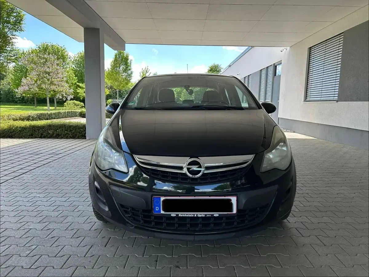 Gebraucht Opel Corsa Active 87 PS (63 kW) 2013 Schwarz Kleinwagen
