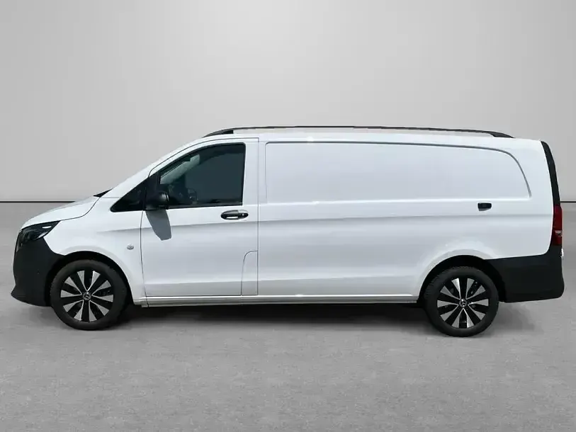 Gebraucht Mercedes Vito 190 PS (139 kW) 2024 Weiß Van