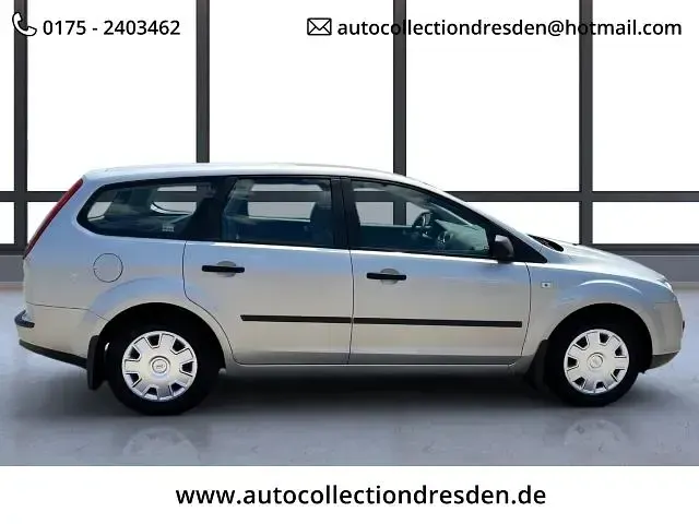 Gebraucht Ford Focus Trend 101 PS (74 kW) 2005 Silber Kombi