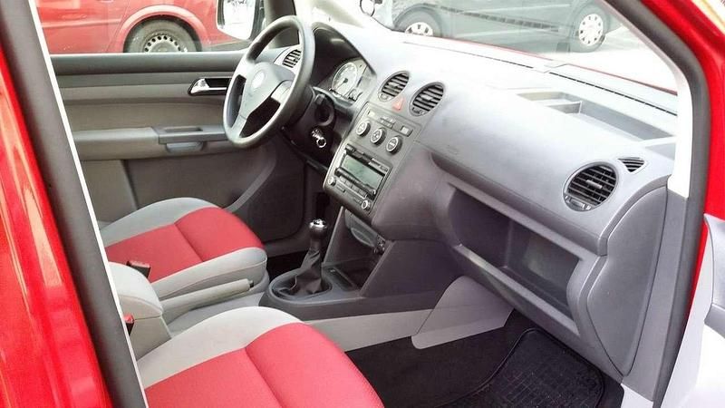 Rot Gebraucht 2009 VW Caddy Life Van / Kleinbus | 3.699 € (Superpreis) - Bild 1/4