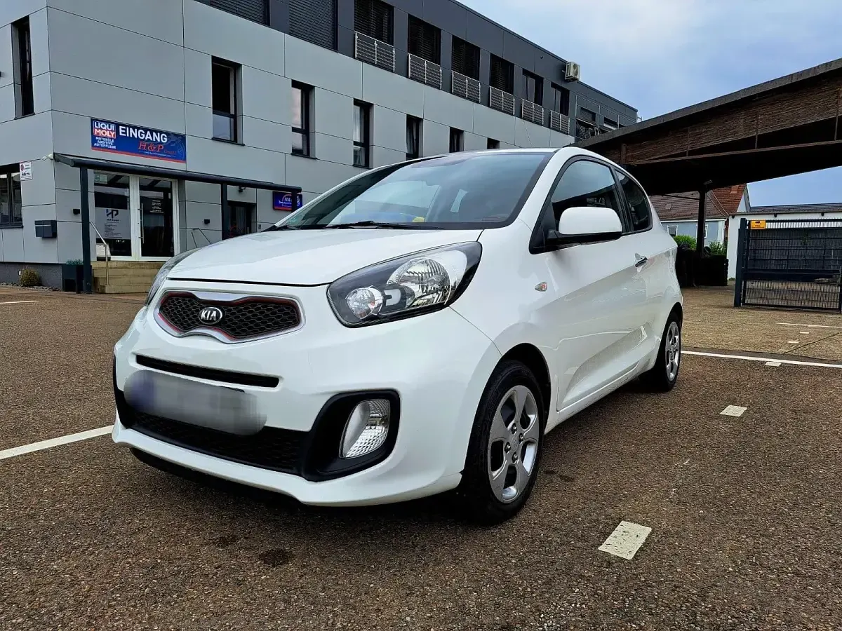 Gebraucht Kia Picanto 69 PS (50 kW) 2014 Weiß Kleinwagen