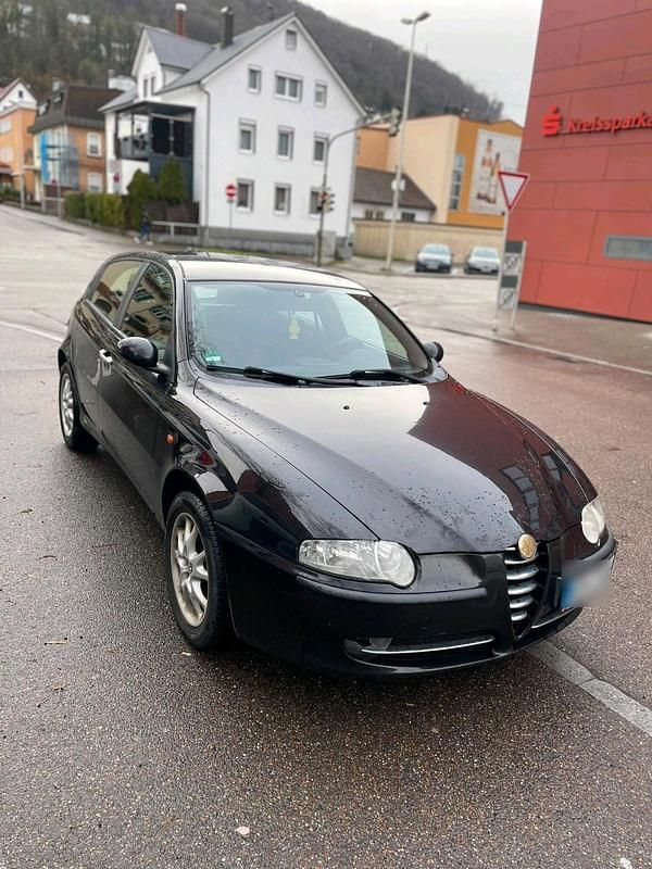 Gebraucht Alfa Romeo Giulietta 140 PS (102 kW) 2003 Schwarz Kleinwagen