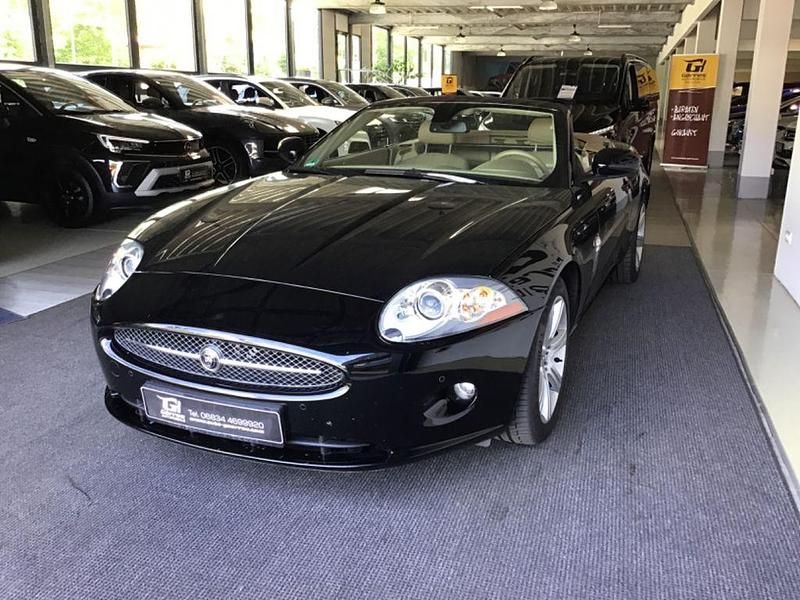 Begagnad Jaguar XK 298 HK (219 kW) 2007 Blå Cab