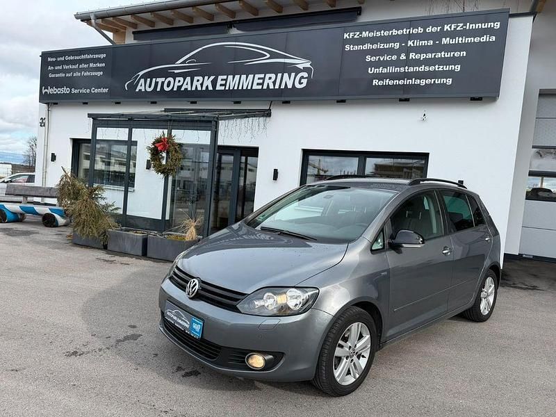 Gebraucht VW Golf Match 105 PS (77 kW) 2012 Grau Limousine