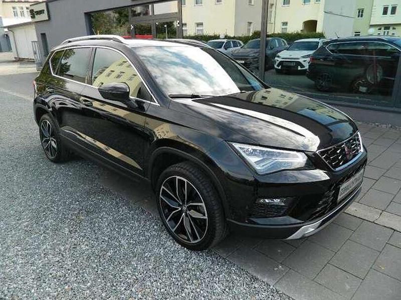 "magic" schwarz Gebraucht 2017 Seat Ateca XCELLENCE SUV | 15.490 € (Fairer Preis) - Bild 1/4