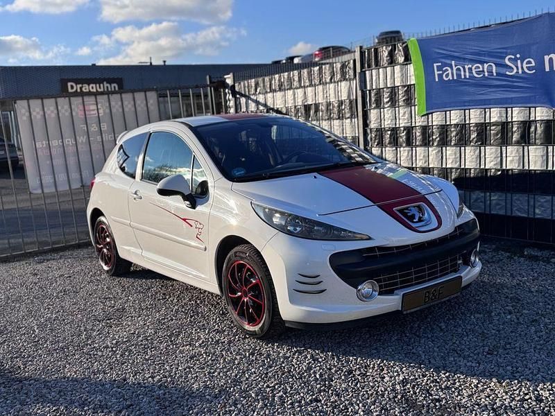 Gebraucht Peugeot 207 150 PS (110 kW) 2008 Weiß Kleinwagen