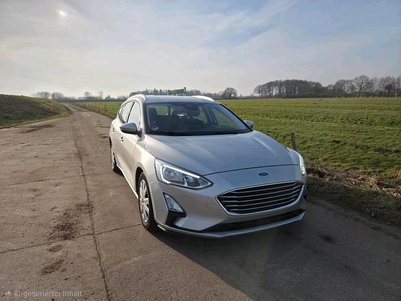 Silber Gebraucht 2018 Ford Focus Cool & Connect Kombi | 8.999 € (Fairer Preis) - Bild 1/4