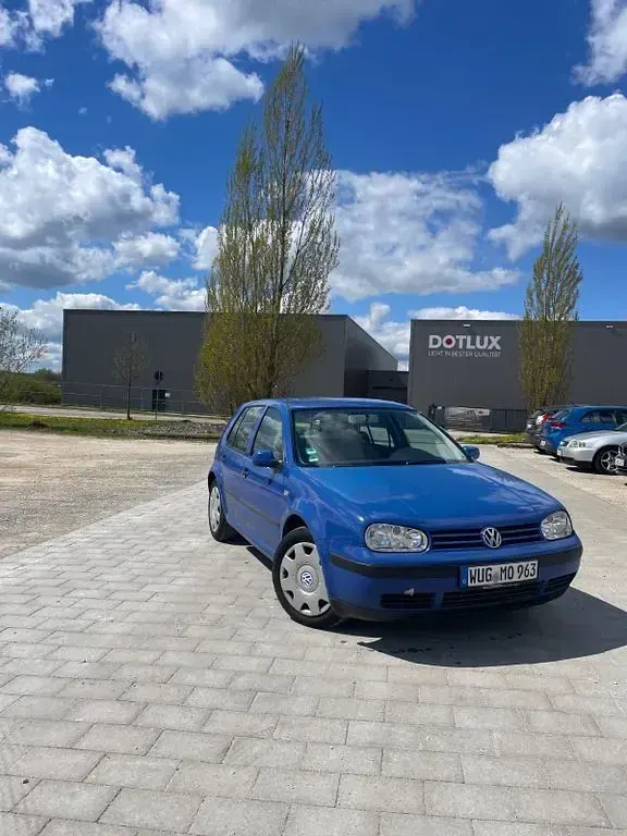 Brugt VW Golf IV Basis 75 HK (55 kW) 2001 Blå Sedan