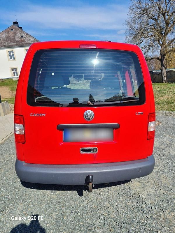 Gebraucht VW Caddy Life 80 PS (58 kW) 2009 Rot Van / Kleinbus