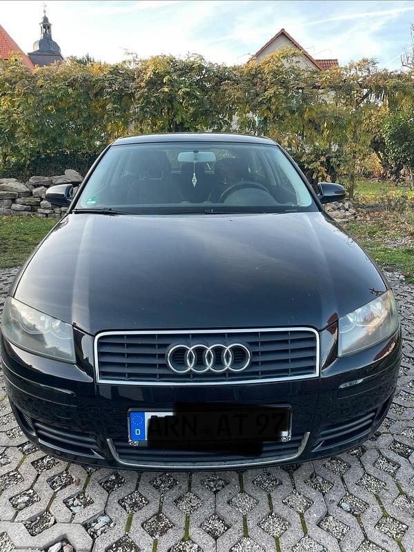 Schwarz Gebraucht 2004 Audi A3 Kleinwagen | 1.800 € (Fairer Preis) - Bild 1/4
