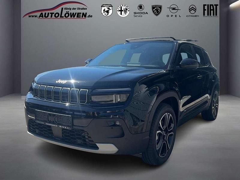 Volcano black Neu 2025 Jeep Avenger Summit SUV | 35.430 € - Bild 1/4