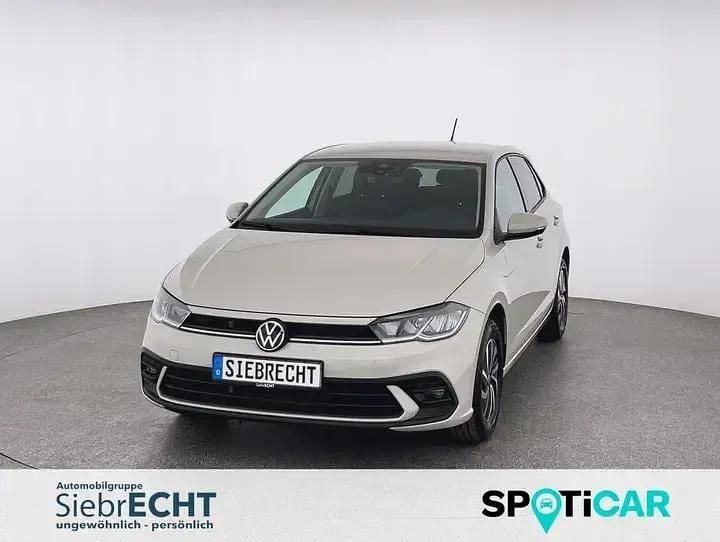 Beige Neu 2025 VW Polo Life Limousine | 21.470 € (Guter Preis) - Bild 1/4
