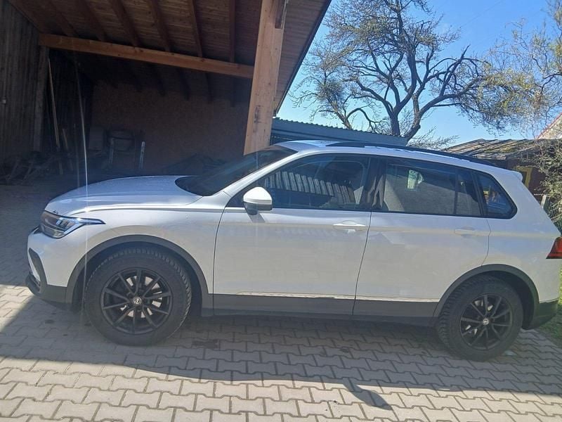 Gebraucht VW Tiguan 150 PS (110 kW) 2022 Weiß SUV