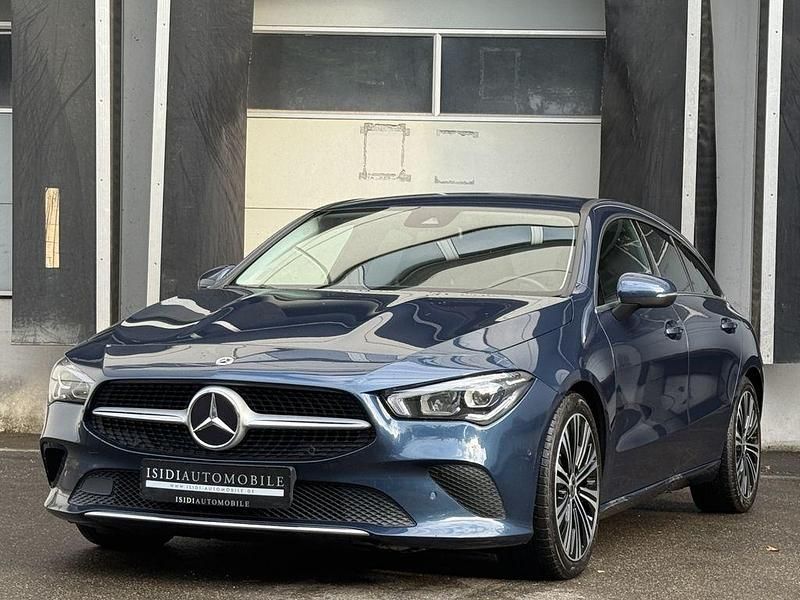 Blau Gebraucht 2021 Mercedes CLA220 Shooting Brake Progressive Kombi | 24.400 € (Fairer Preis) - Bild 1/4
