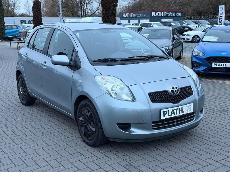 Gebraucht Toyota Yaris Sol 87 PS (63 kW) 2007 Silber Kleinwagen
