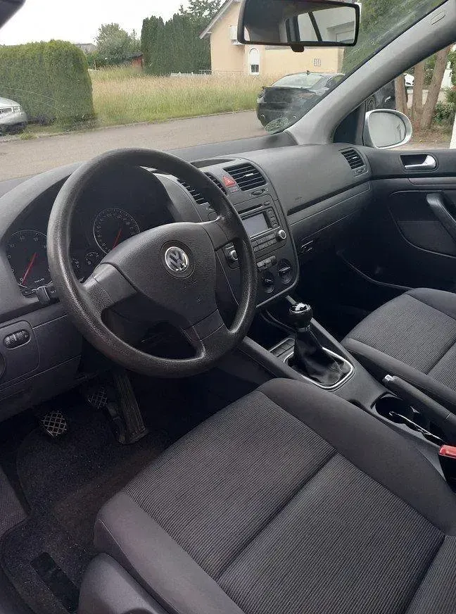 Gebraucht VW Golf IV 102 PS (75 kW) 2005 Silber Limousine