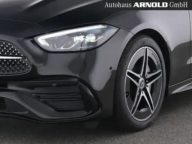 Gebraucht Mercedes C180 AMG line 170 PS (125 kW) 2025 Schwarz Kombi