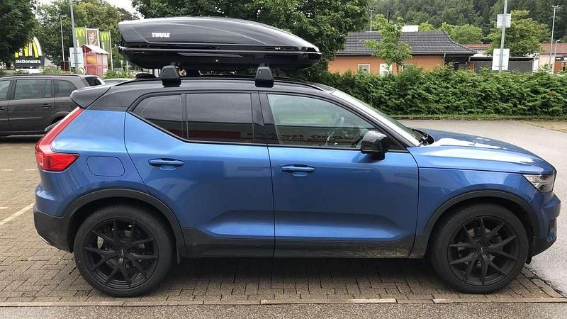 Gebraucht Volvo XC40 R-Design 190 PS (139 kW) 2018 Blau SUV