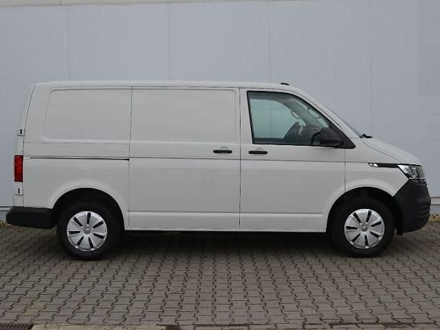 Gebraucht VW Transporter 150 PS (110 kW) 2024 Weiß Van