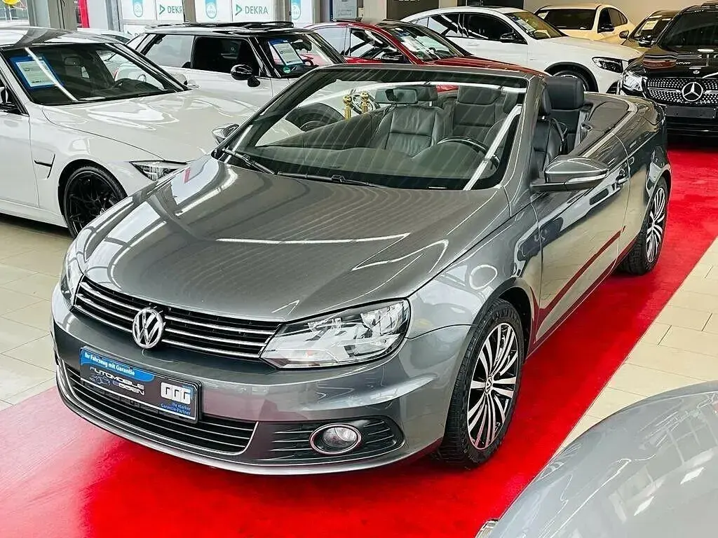 Gebraucht VW Eos Basis 122 PS (89 kW) 2011 Grau Cabrio