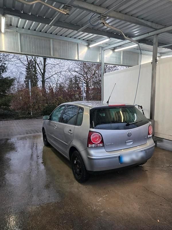 Second-hand VW Polo 80 CP (58 kW) 2008 Argintiu Hatchback