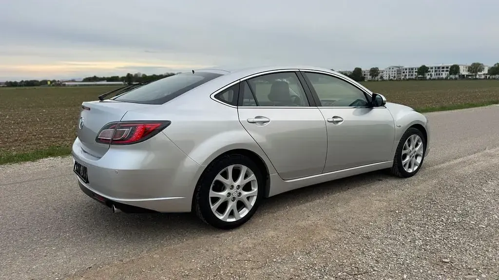 Gebraucht Mazda 6 Inclusive 170 PS (125 kW) 2009 Silber Limousine