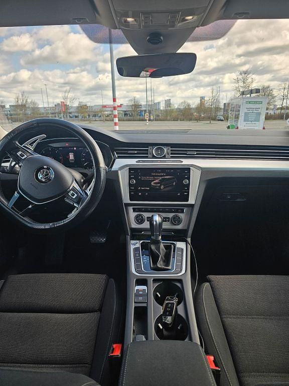 Gebraucht VW Passat Comfortline 150 PS (110 kW) 2017 Grau Kombi
