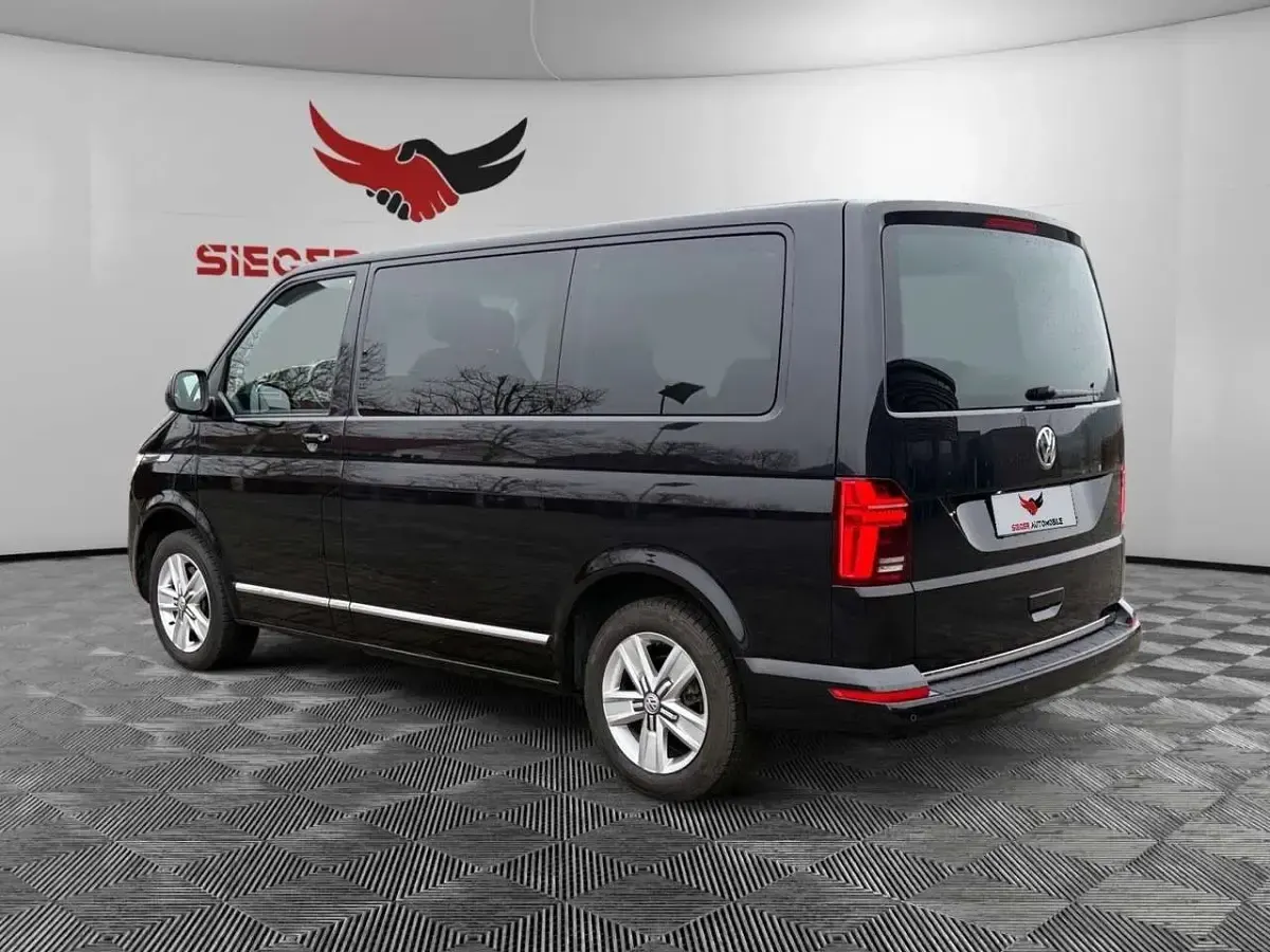 Gebraucht VW Multivan Generation Six 210 PS (154 kW) 2021 Schwarz Van / Kleinbus