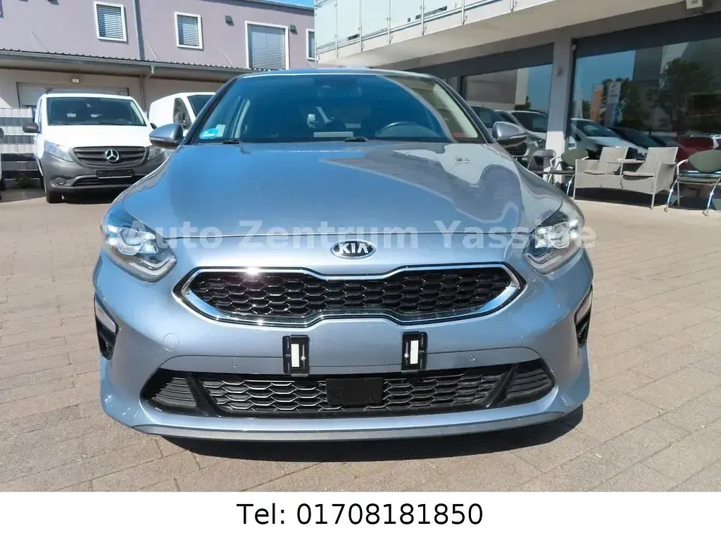 Occasion Kia Ceed Spirit 140 ch (102 kW) 2019 Argent Citadine