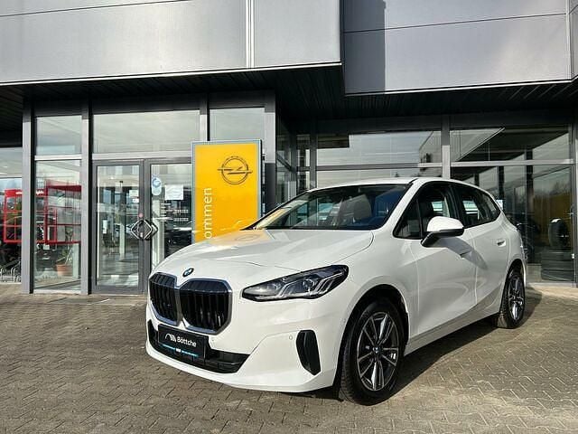 Gebraucht BMW 220 Active Tourer M Sport 170 PS (125 kW) 2022 Andere farbe Van / Kleinbus