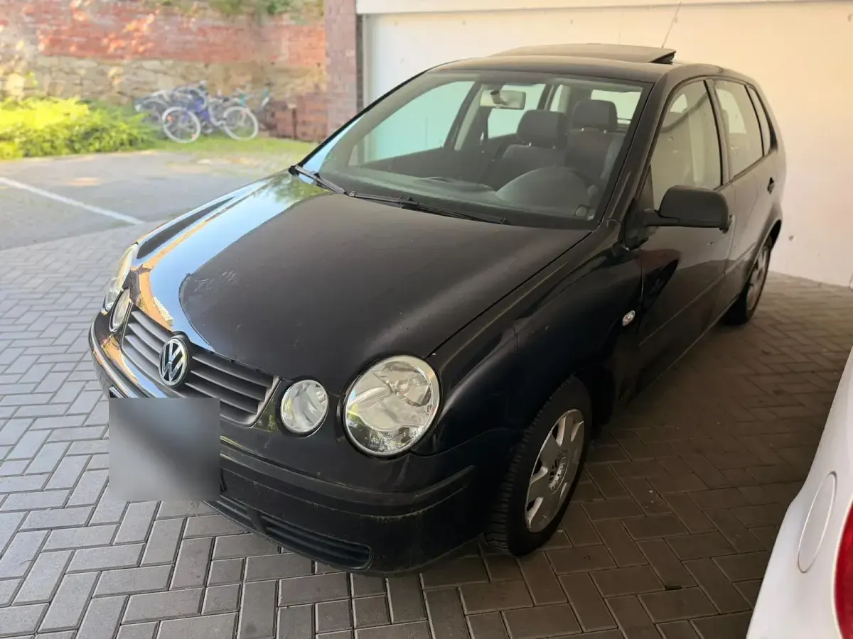 Gebraucht VW Polo 80 PS (58 kW) 2003 Schwarz Kleinwagen