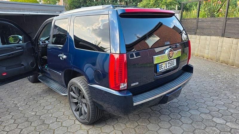 Gebraucht Cadillac Escalade 409 PS (300 kW) 2009 Blau SUV