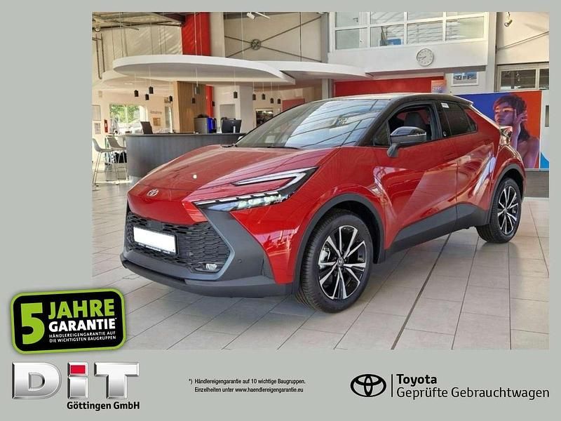 Karminarot metallic / schw. da Gebraucht 2025 Toyota C-HR SUV | 30.990 € (Fairer Preis) - Bild 1/4