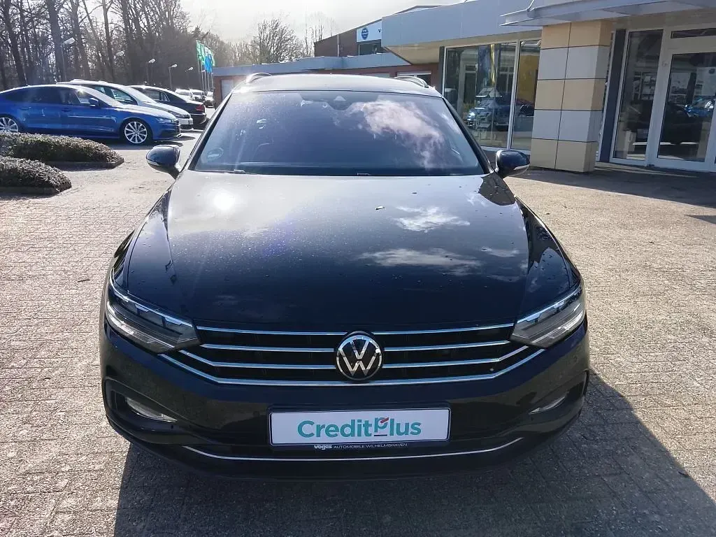Second-hand VW Passat Business 150 CP (110 kW) 2021 Negru Break