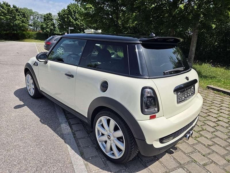 Gebraucht Mini Cooper S 174 PS (127 kW) 2008 Weiß Kleinwagen