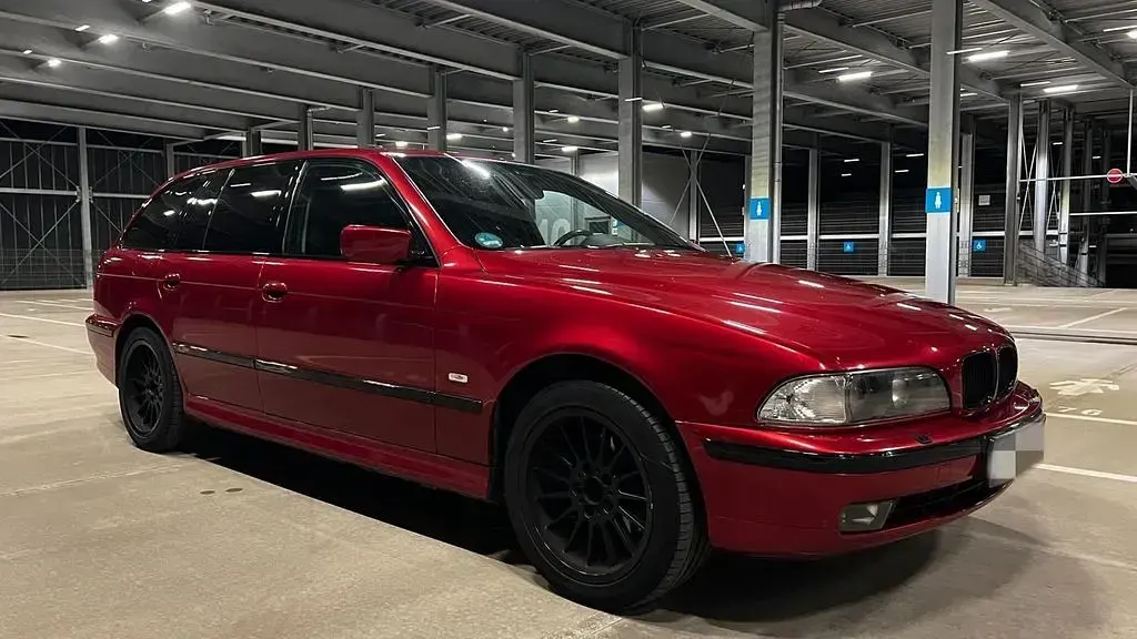 Gebraucht BMW 528 193 PS (141 kW) 1998 Rot Kombi