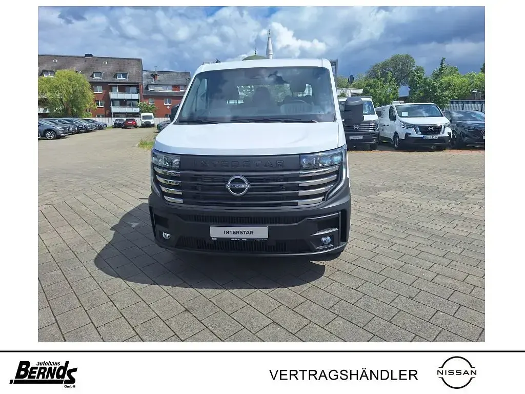 Neu Nissan Interstar N-Connecta 170 PS (125 kW) 2026 Mineral white Van