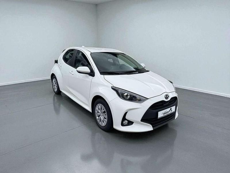 Gebraucht Mazda 2 116 PS (85 kW) 2023 Lunar white Limousine