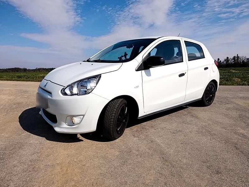 Second-hand Mitsubishi Space Star 70 CP (51 kW) 2015 Alb Hatchback
