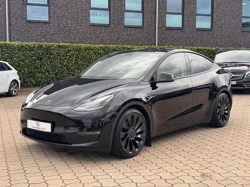 Gebraucht 2023 Tesla Model Y Performance SUV | 37.390 € (Guter Preis) - Bild 1/4
