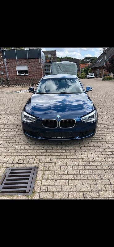 Gebraucht BMW 116 116 PS (85 kW) 2011 Blau Kleinwagen