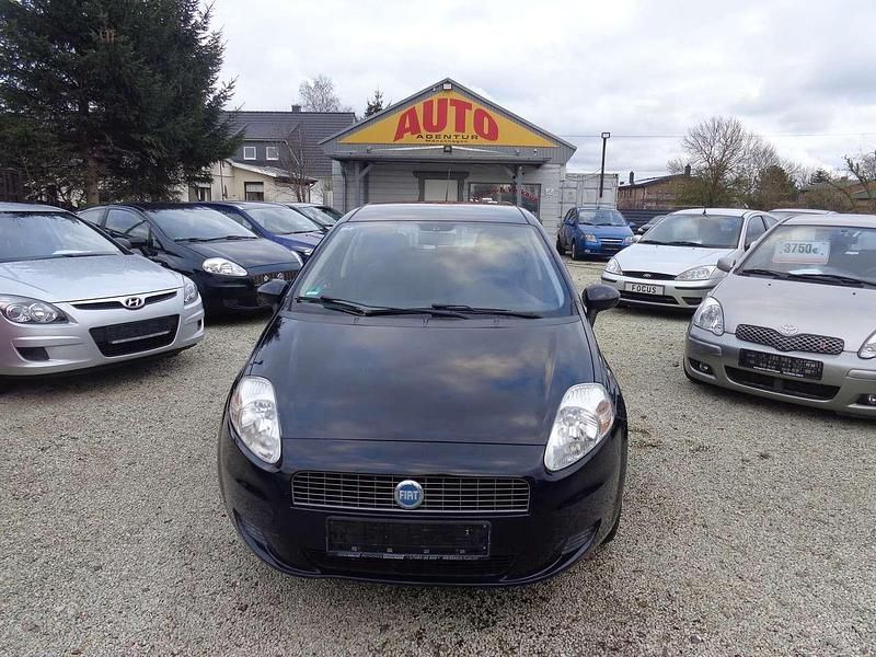 Gebraucht Fiat Grande Punto Active 65 PS (47 kW) 2007 Blau Kleinwagen