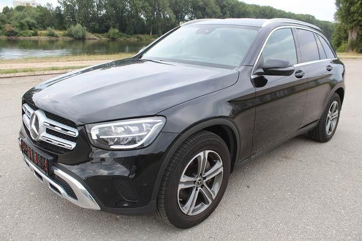 Schwarz Gebraucht 2020 Mercedes GLC200 SUV | 32.487 € (Guter Preis) - Bild 1/4