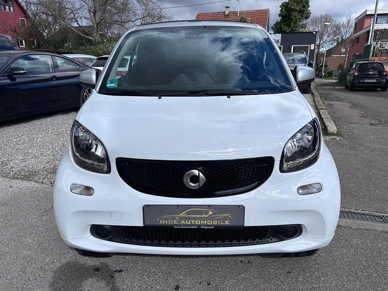 Gebraucht Smart ForTwo Cabrio 71 PS (52 kW) 2017 Weiß Cabrio