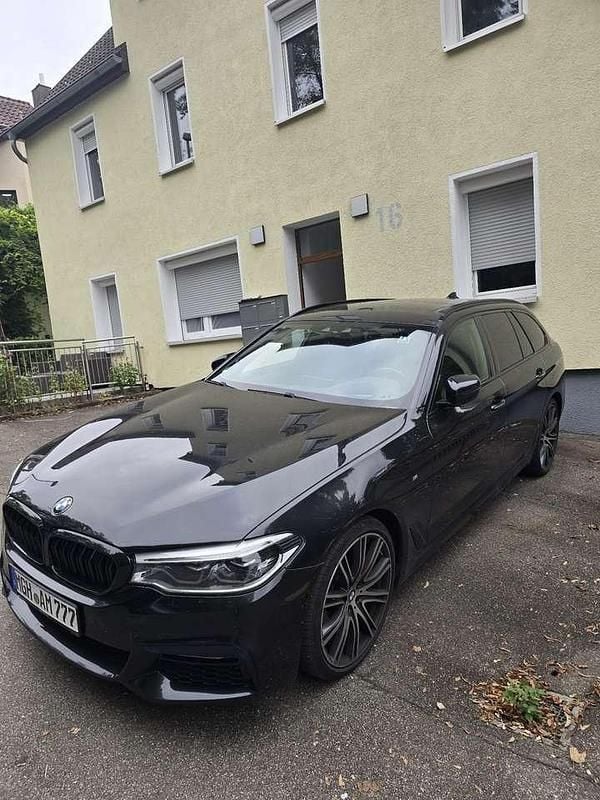 Gebraucht 2018 BMW 530 Sport Line Kombi | 22.700 € (Fairer Preis) - Bild 1/4
