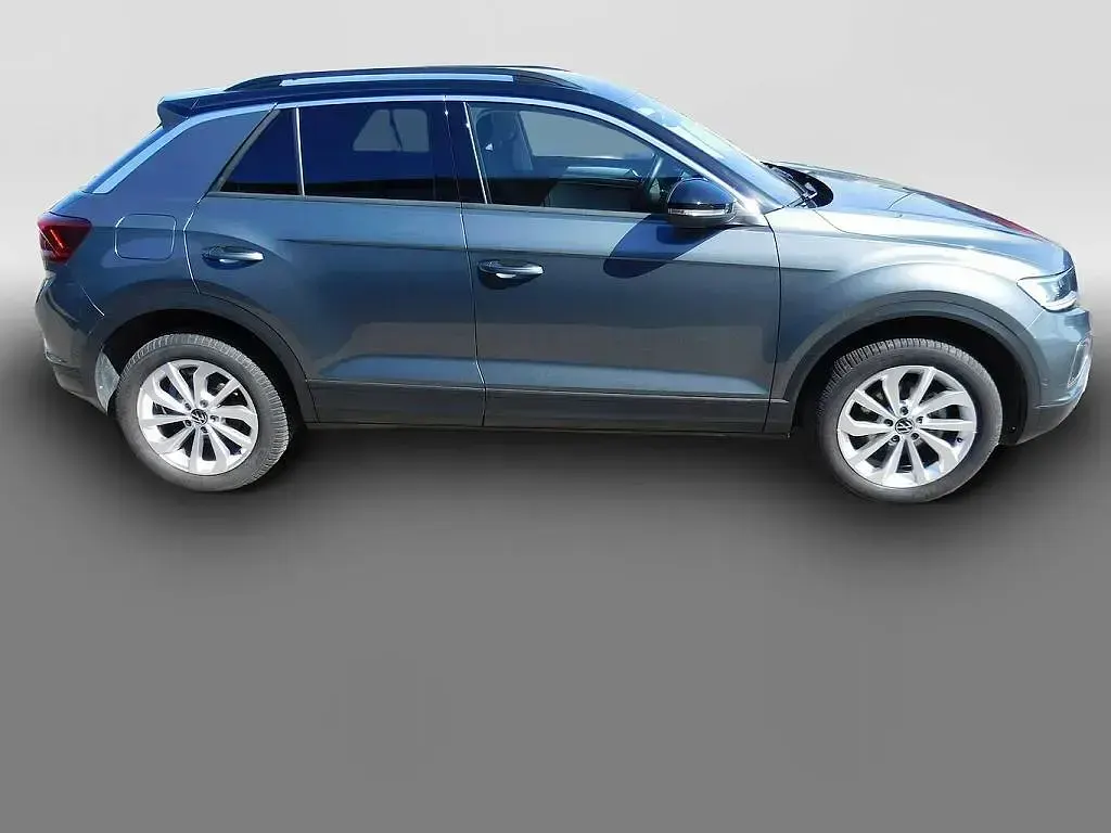 Usata VW T-Roc Life 150 CV (110 kW) 2023 Grigio SUV