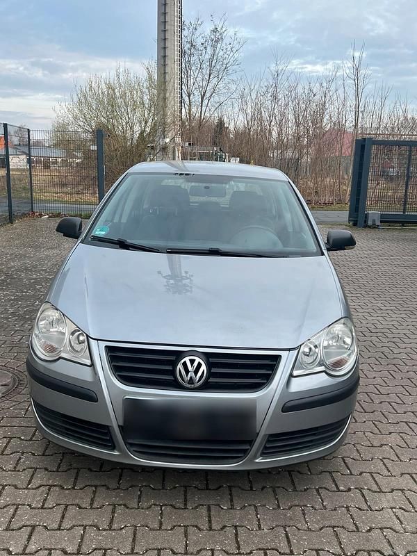 Gebraucht VW Polo 54 PS (39 kW) 2007 Silber Kleinwagen