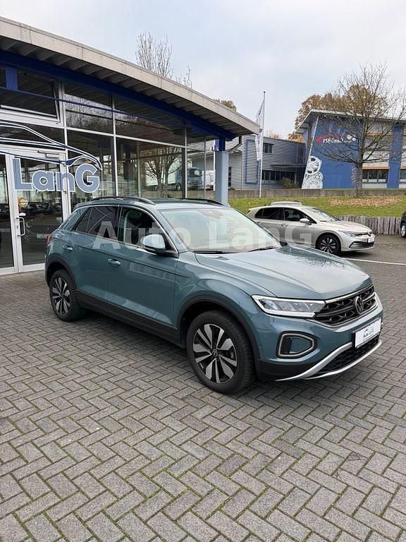 Grün Gebraucht 2024 VW T-Roc Move SUV | 25.990 € (Guter Preis) - Bild 1/4