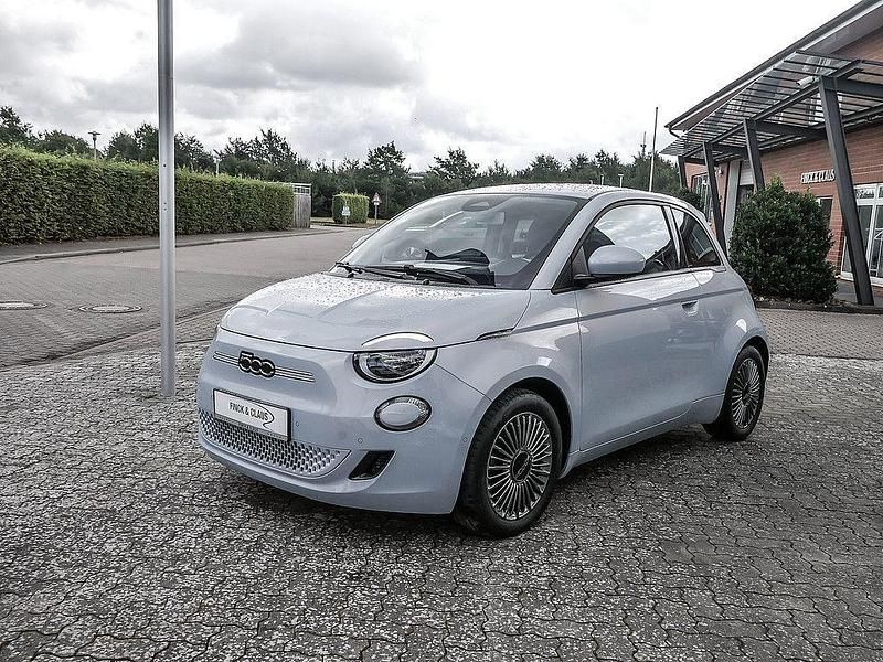 Blau Gebraucht 2021 Fiat 500e Icon Limousine | 14.890 € (Guter Preis) - Bild 1/4